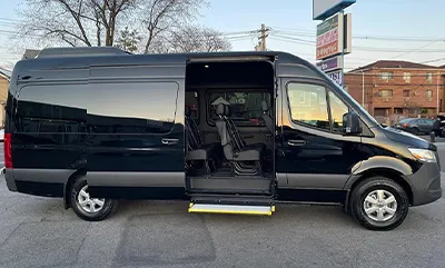 Reliable black car service near Dallas