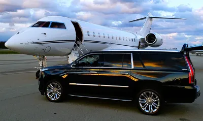 Professional chauffeur driving to Waco Regional Airport